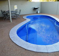 Welcome Home Motel Rockhampton - Hotel Accommodation