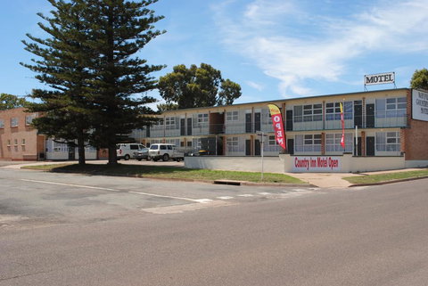 Whyalla Country Inn Motel - Hotel Accommodation 3