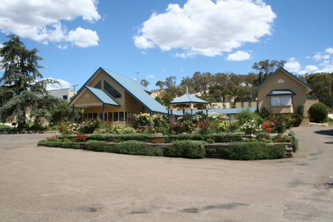Willows Motel - Hotel Accommodation 1