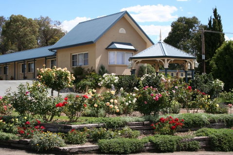 Willows Motel - Hotel Accommodation 0