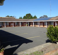 Windmill Motel - Hotel Accommodation