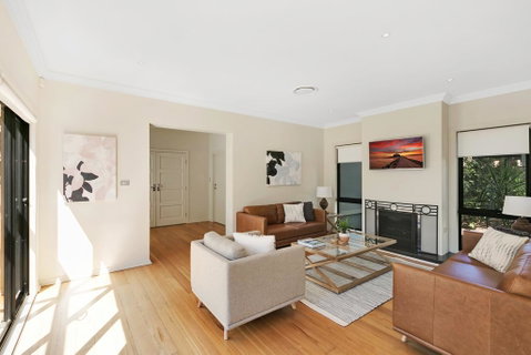 Wine Down - Hotel Accommodation 3