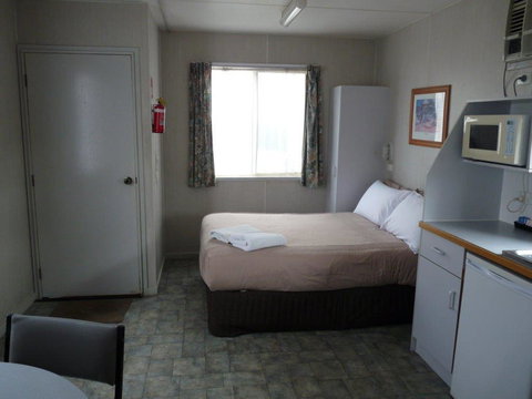 Wodonga Caravan & Cabin Park - Hotel Accommodation 3