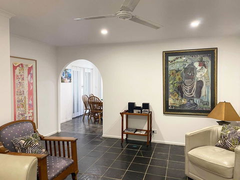 Woorim Secluded Palms Cottage - Hotel Accommodation 3