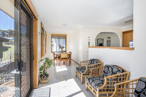 Wooroonga Crescent 9 Kioloa NSW 2539 - Hotel Accommodation 2