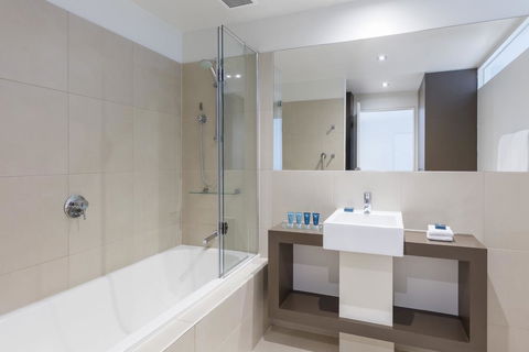 Wyndham Resort Torquay - Hotel Accommodation 1