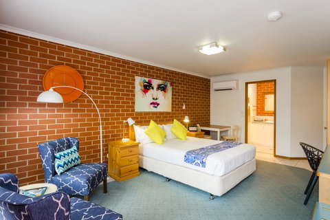 Yackandandah Motor Inn - Hotel Accommodation 1