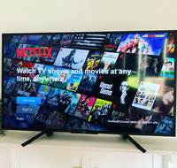 Yellow Door House Adelong - Hotel Accommodation