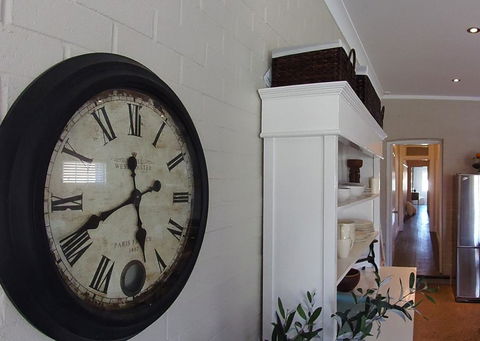 YSG The Edward Townhouse 155 - Steps To Town - Hotel Accommodation 3