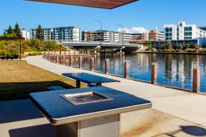 Mercure Sunshine Coast Kawana Waters - Hotel Accommodation 3