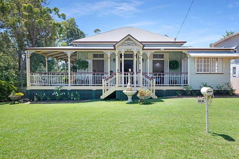 A Charming Queenslander - Hotel Accommodation 0