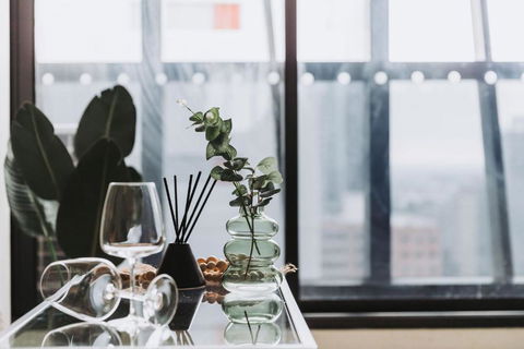 A Chic & Comfy 2BR Apt On Collins With City Views - Hotel Accommodation 3