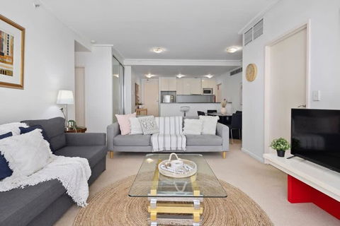 A Comfy 2BR Apt For 7 Next To Darling Harbour - Hotel Accommodation 1