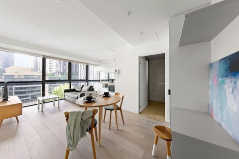 A Comfy 2BR Apt Next To QV & Melbourne Central - Hotel Accommodation 3