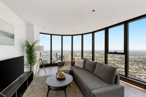 A Cozy 3BR Apt With Panoramic Views FREE Parking - Hotel Accommodation 1