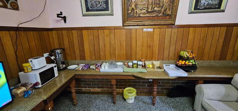 A Railway Lodge - Hotel Accommodation 4