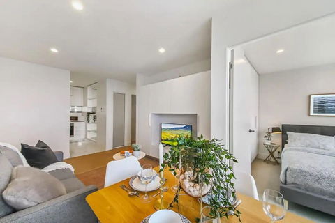 A Stylish & Modern 2BR Apartment Fantastic Views - Hotel Accommodation 4
