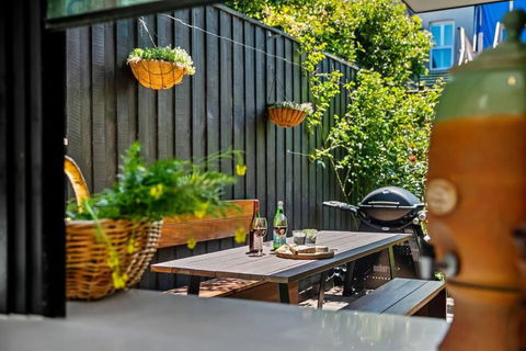 A1 Architectural Sth Melb Home Sleeps 4 Martin - Hotel Accommodation 1