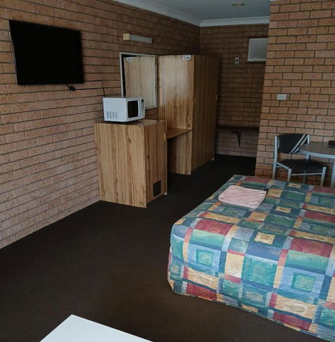 Aaron Inn Motel - Hotel Accommodation 4