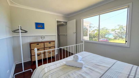 Abbey Beachviews With WiFi - Hotel Accommodation 4