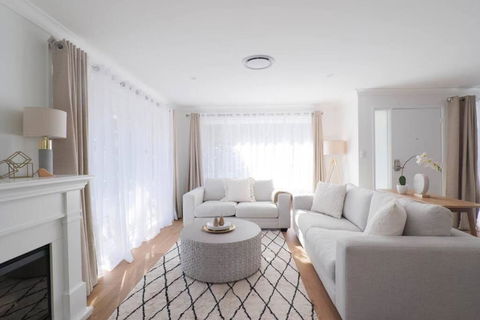 Abbey House - 3BR/sleeps 8 - South Leura - Hotel Accommodation 0