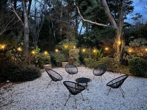 Abbey House - 3BR/sleeps 8 - South Leura - Hotel Accommodation 4