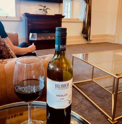 Abbey Boutique Hotel Adults Only - Hotel Accommodation 3