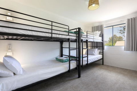Abode Mooloolaba, Backpackers & Motel Rooms - Hotel Accommodation 2