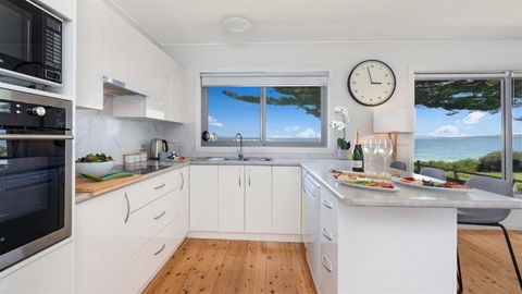 Absolute Beach - Hotel Accommodation 3