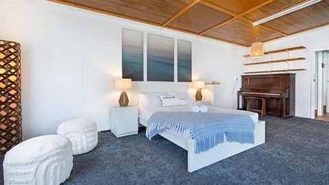 Absolute Beach - Hotel Accommodation 4