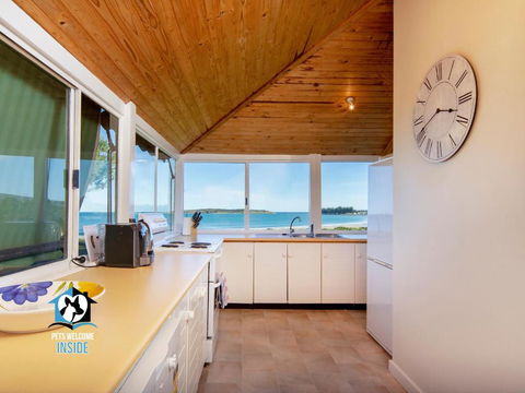 Absolute Beachfront 3BR 2BA Home W/ Beach Track - Hotel Accommodation 4