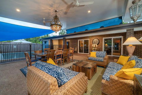 Absolute Beachfront WongaBelle- Pet Friendly - Hotel Accommodation 3