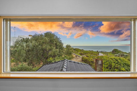 Absolute Oceanfront - Sunsets - Hotel Accommodation 4