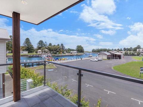 Absolute - Hotel Accommodation 2