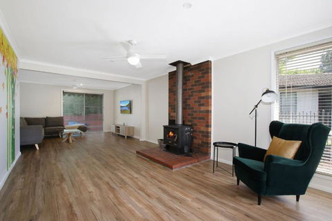 Acaronar- Great Value For Money - Hotel Accommodation 0