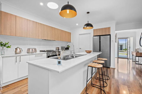 Aerial Beach House 2 - Hotel Accommodation 4