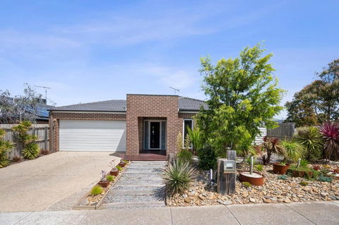 Aerial Beach House 2 - Hotel Accommodation 1