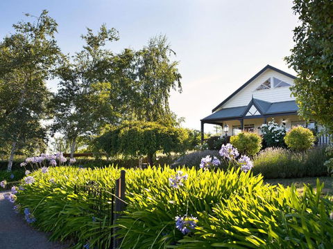 Aggies Way - Hotel Accommodation 2