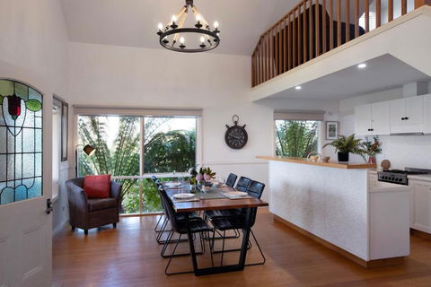 Aggies Way - Hotel Accommodation 3