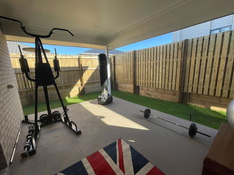 Absolute Familial Paradise- Greenbank - Hotel Accommodation 3