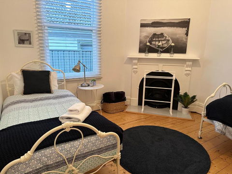 AAA Plus Yapera On Lucan - Hotel Accommodation 4