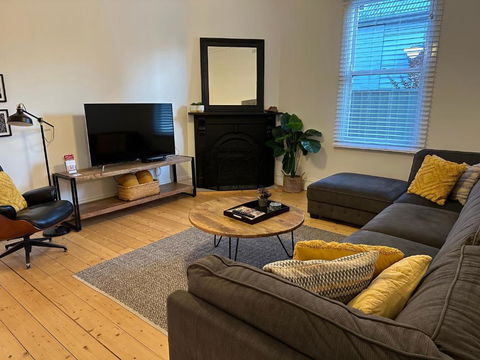 AAA Plus Yapera On Lucan - Hotel Accommodation 3