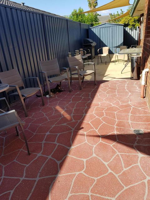 Airport Budget Room - Hotel Accommodation 4