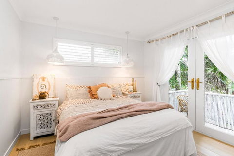 Alabaster Byron - Hotel Accommodation 3