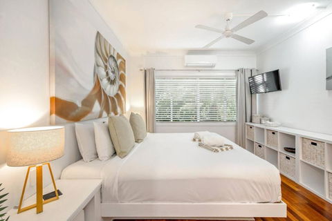 Alamanda At Palm Cove Directly On The Beach - Hotel Accommodation 2