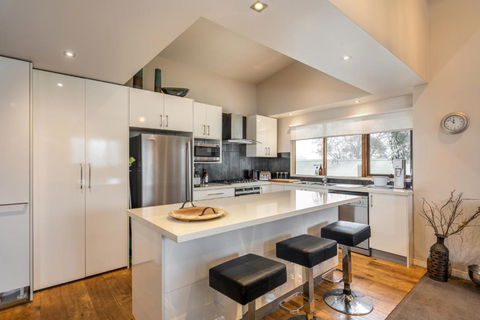 Alinga - Hotel Accommodation 2