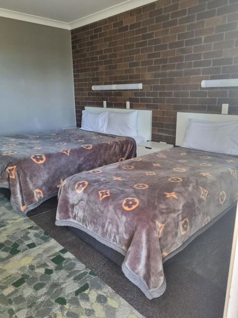 All Seasons Country Lodge - Hotel Accommodation 2