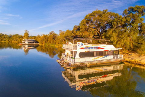 All Seasons Houseboats - Hotel Accommodation 2