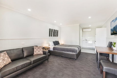 Allara Motor Lodge - Hotel Accommodation 0