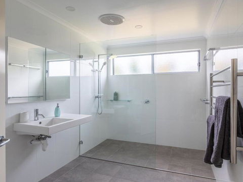 Aloha - Hotel Accommodation 4